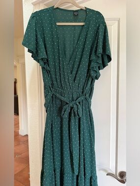 Green Wrap Midi Dress with Tie Waist